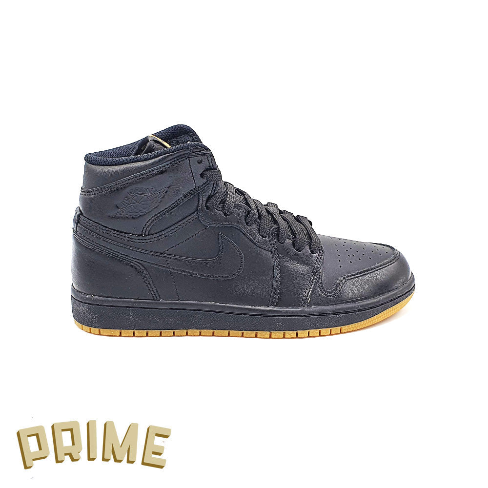 Jordan 1 Retro (black gum)