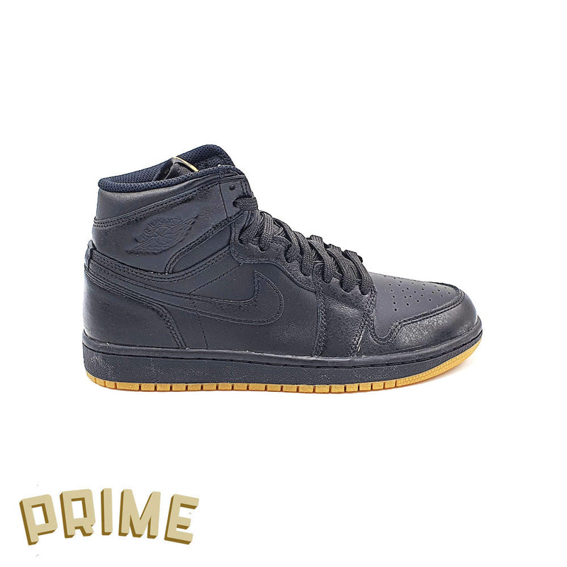 Jordan 1 Retro (black gum)